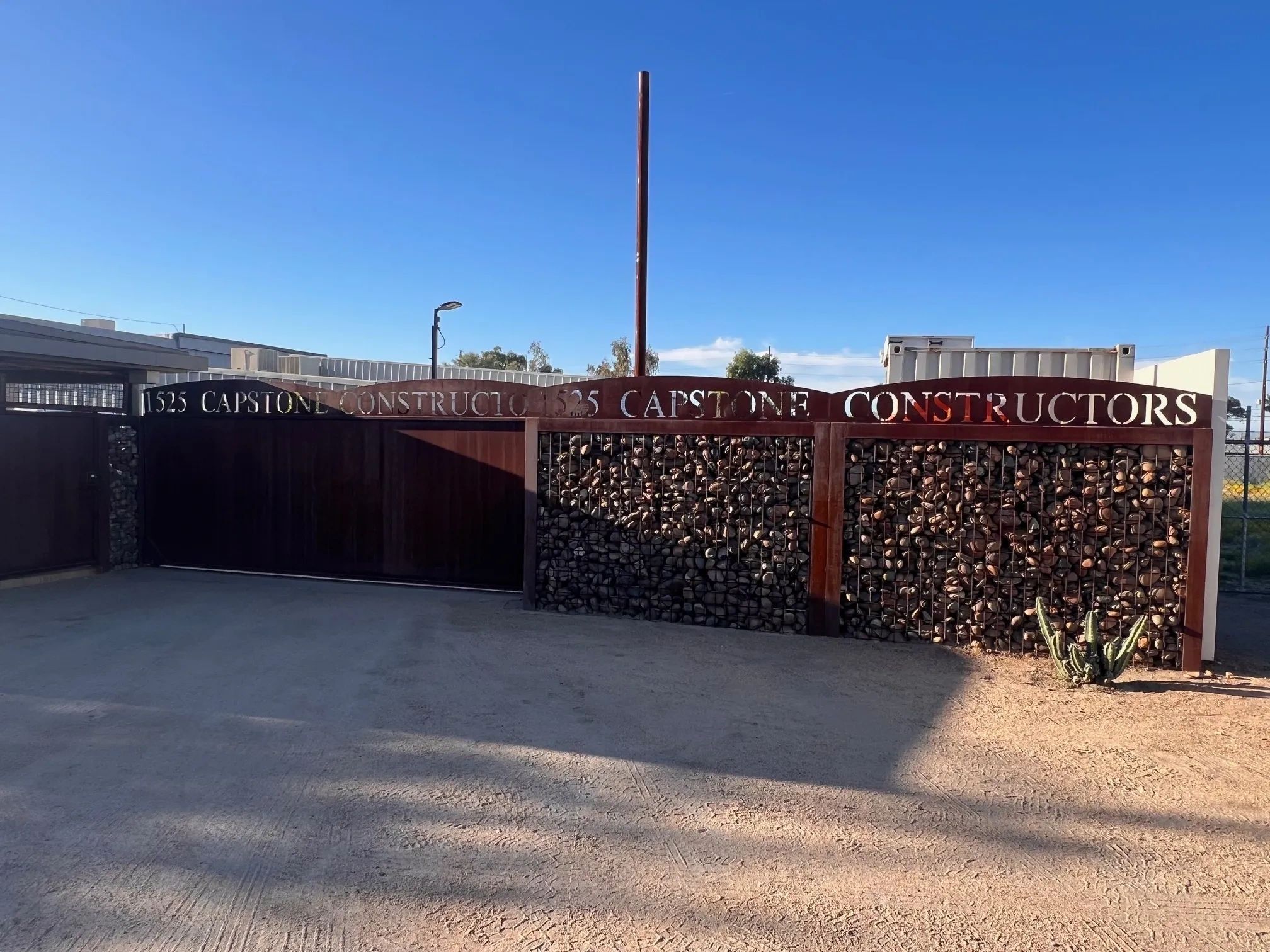1525 Capstone Constructors building exterior